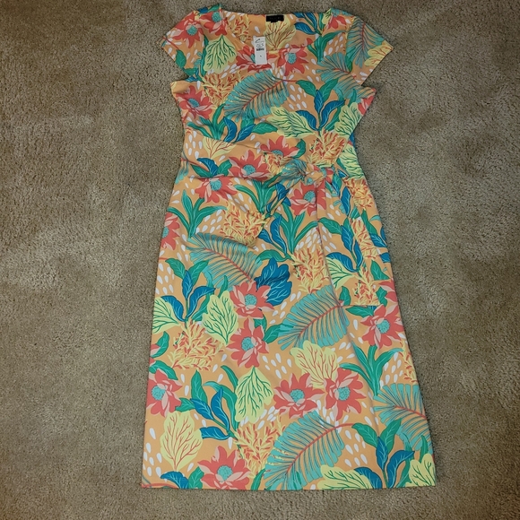 Talbots Dresses & Skirts - Talbots Floral Tropical Dress